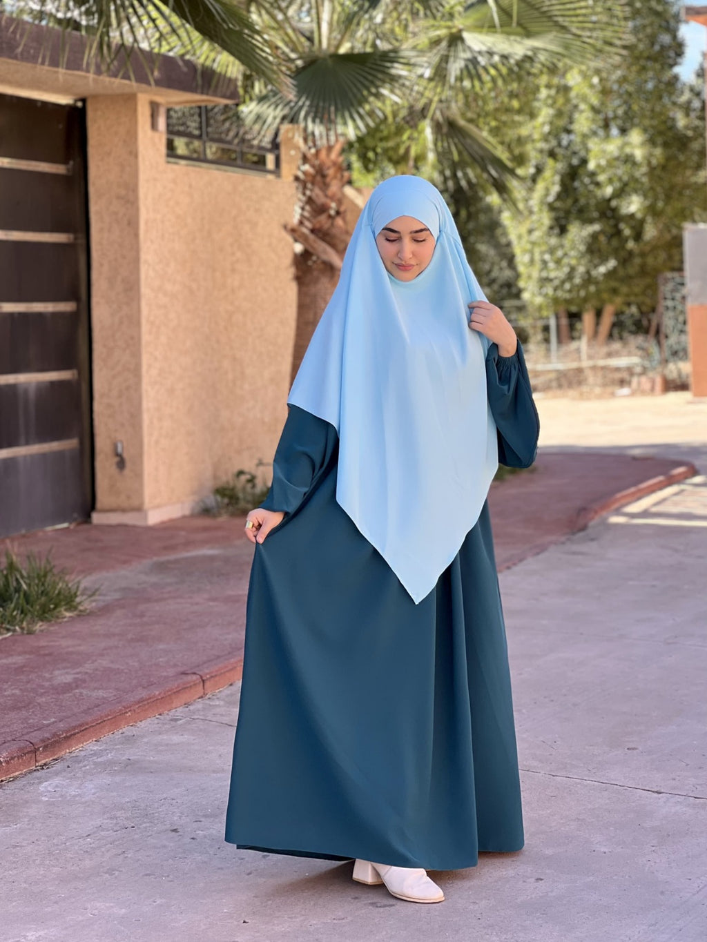 #145-BLEU-PITROLE-L